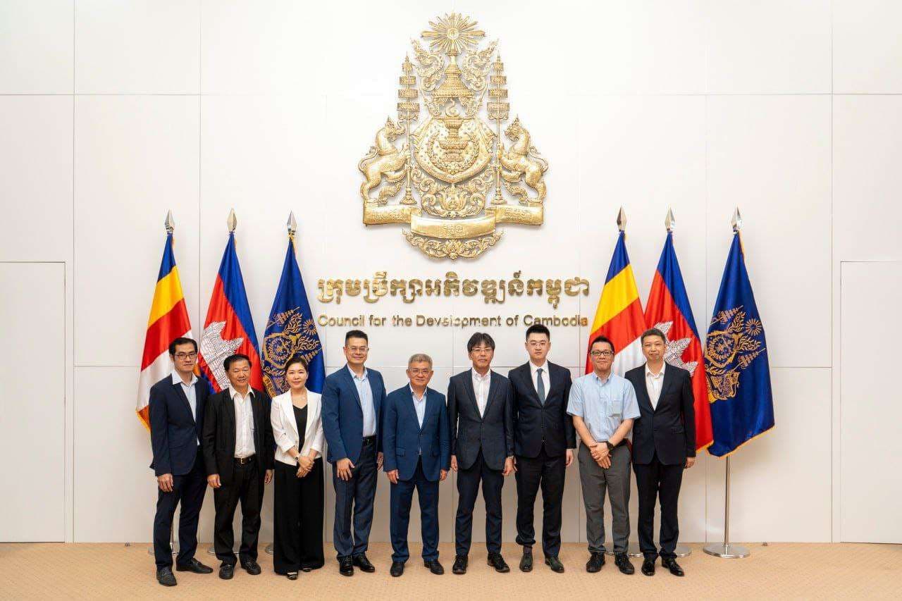 ជំនួបពិភាក្សាការងារជាមួយគណៈប្រតិភូនៃក្រុមហ៊ុន Yazaki ដែលមានមូលដ្ឋានផលិតកម្មនៅខេត្តក្វាងតុង សាធារណរដ្ឋប្រជាមានិតចិន